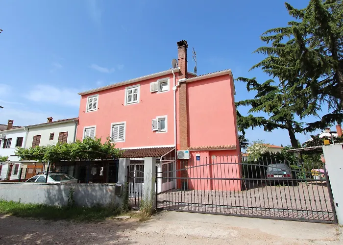 Suzana Apartment *