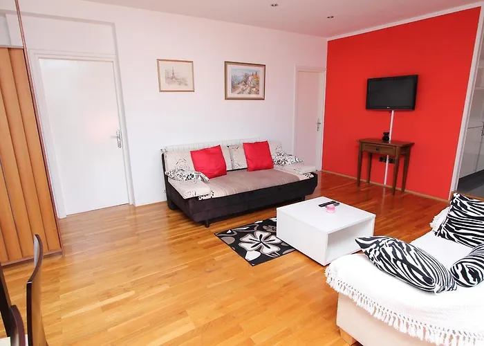 Apartment Suzana *